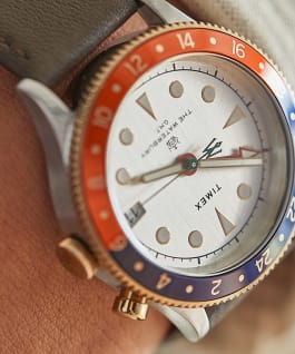 Montre Waterbury Traditional GMT 39&nbsp;mm SST Bracelet en cuir Stainless-Steel/White/Brown large